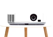 7 Best Projectors for Daylight Reviewed